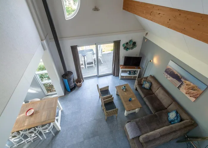 Villa By In Ooghduyne